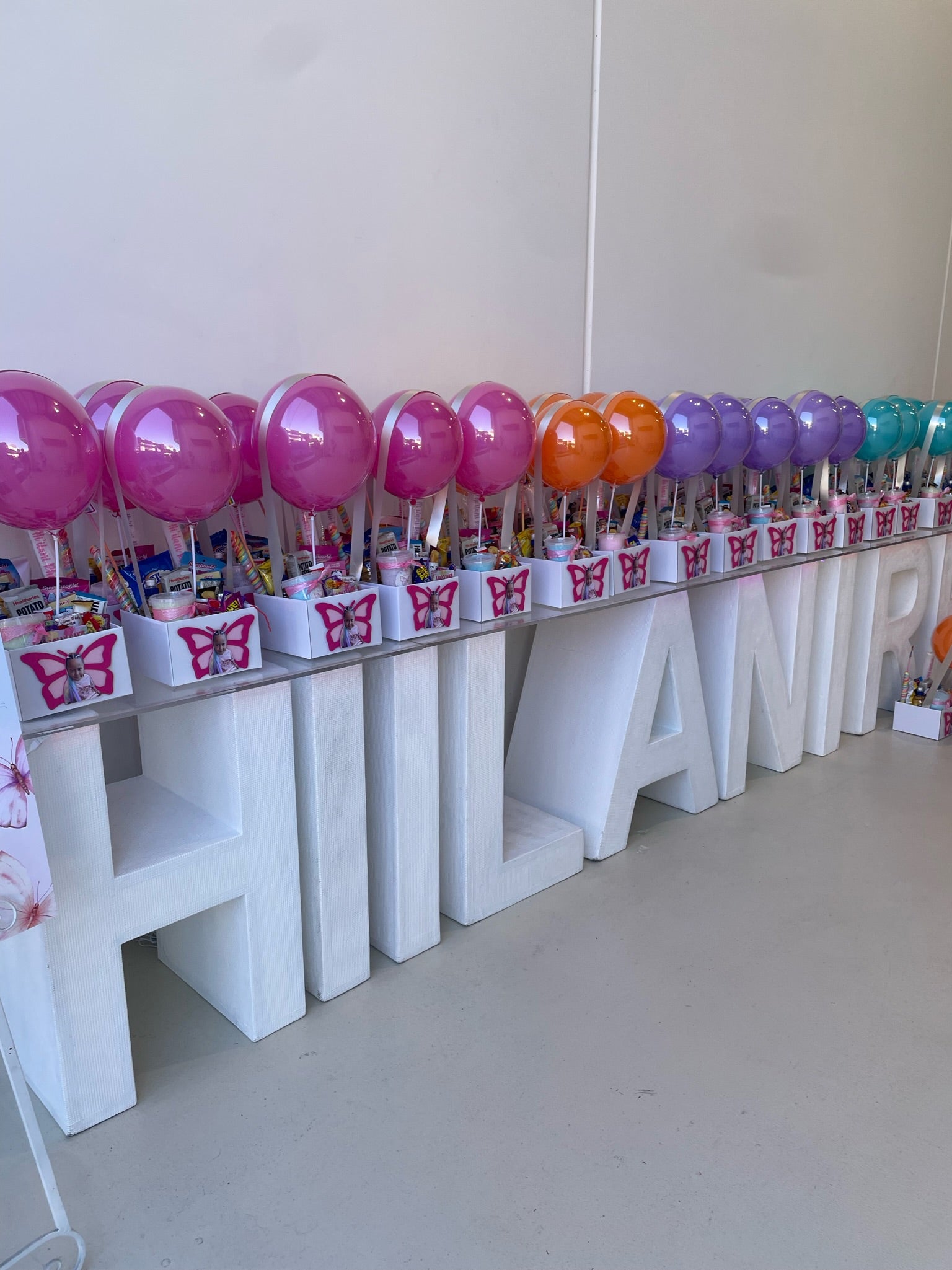Hot Air Balloons Party Favours
