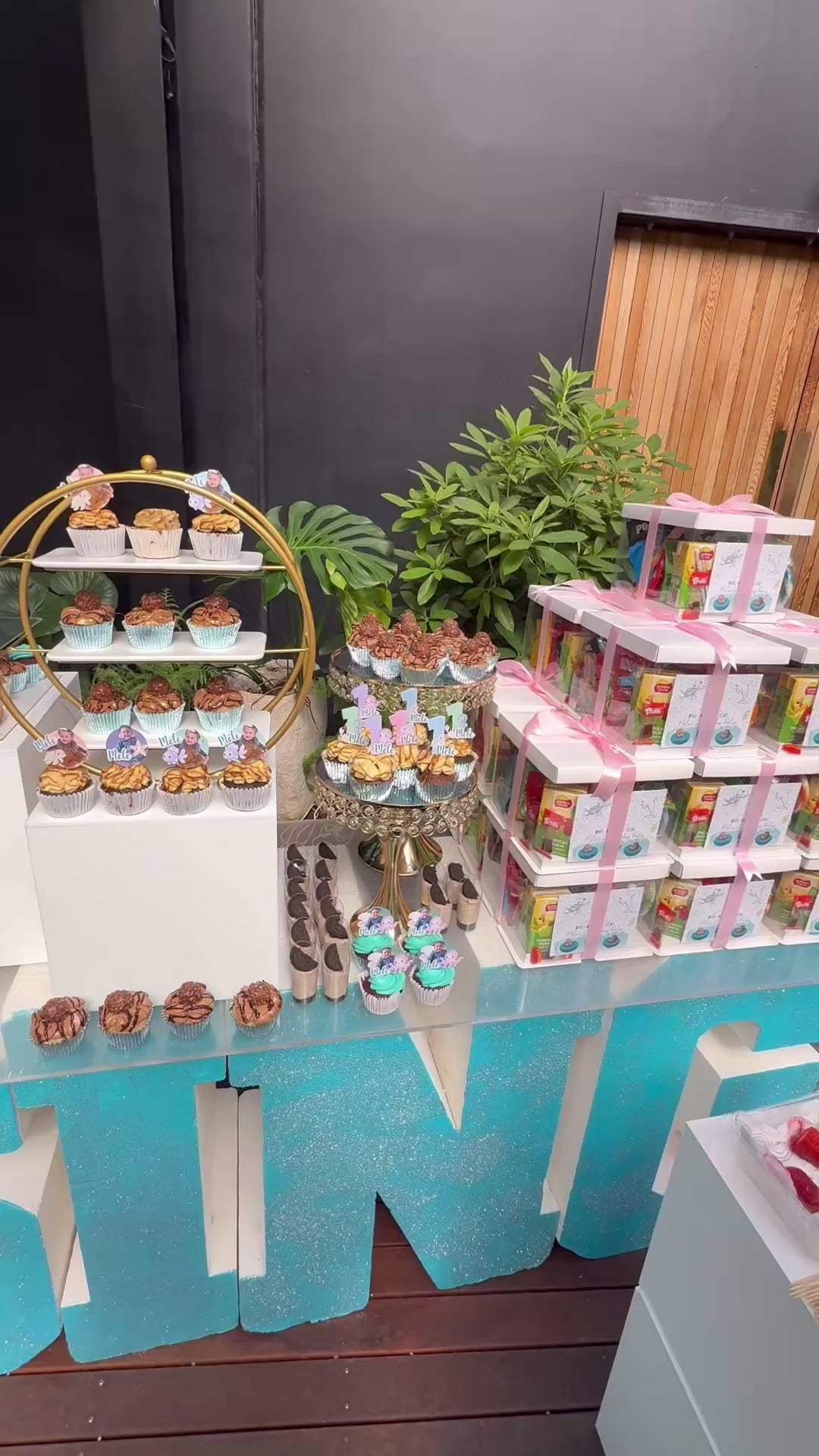FANTASY Dessert Bar